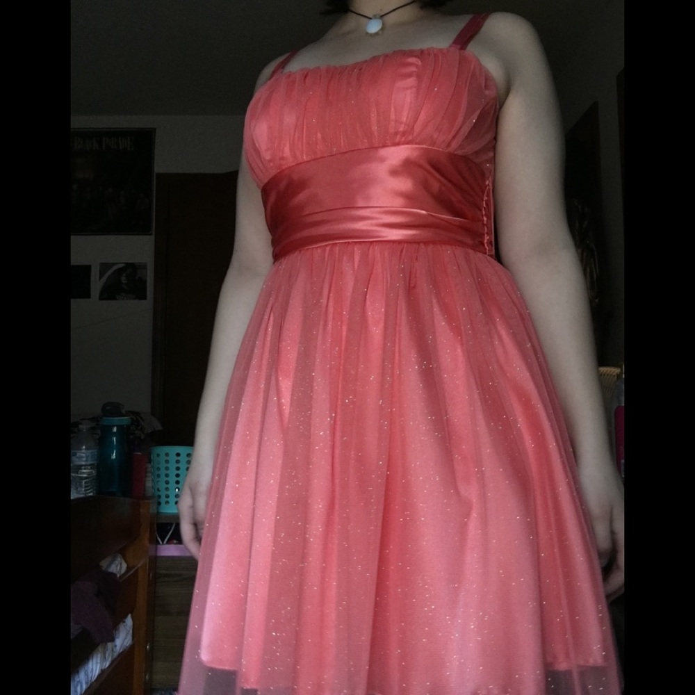 👗Deb Coral Prom Dress